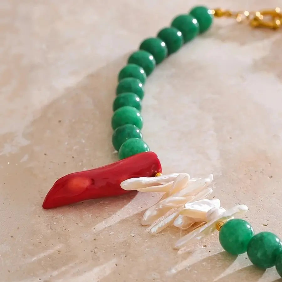 Natural Stone Freshwater Pearls Necklace