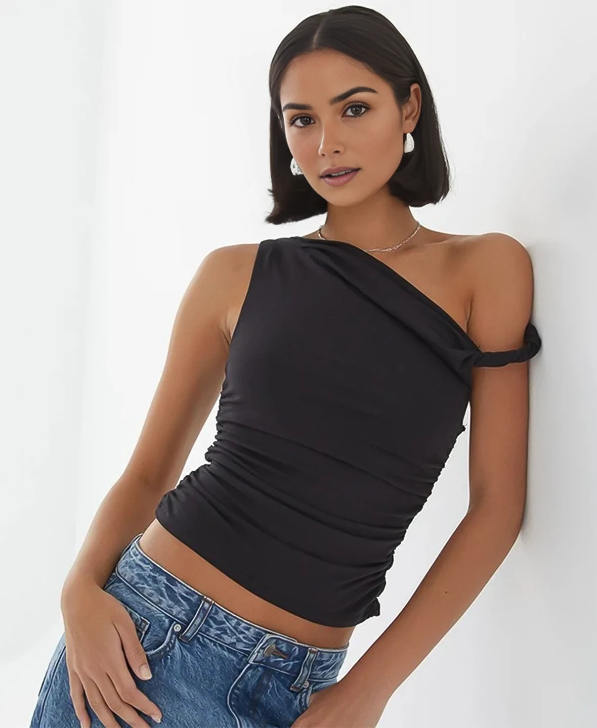 Twisted Contour Tank